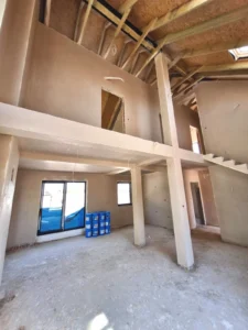 zdjęcie przedstawia wykonane tynki gipsowe