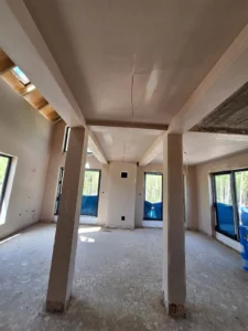 zdjęcie przedstawia wykonane tynki gipsowe