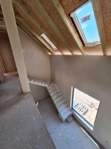 zdjęcie przedstawia wykonane tynki gipsowe