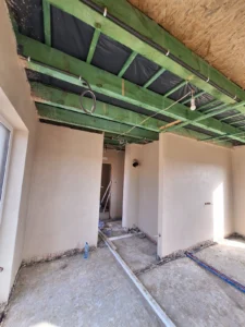 zdjęcie przedstawia wykonane tynki gipsowe