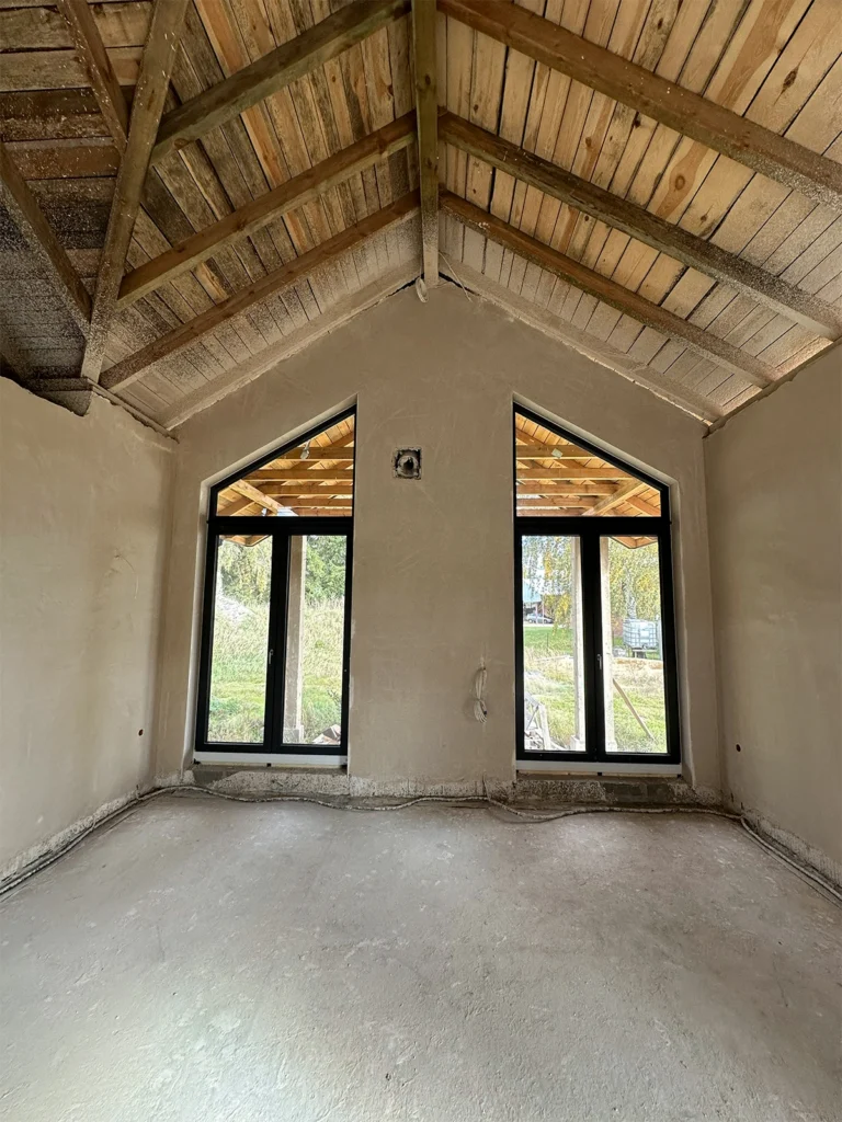 zdjęcie przedstawia wykonane tynki gipsowe