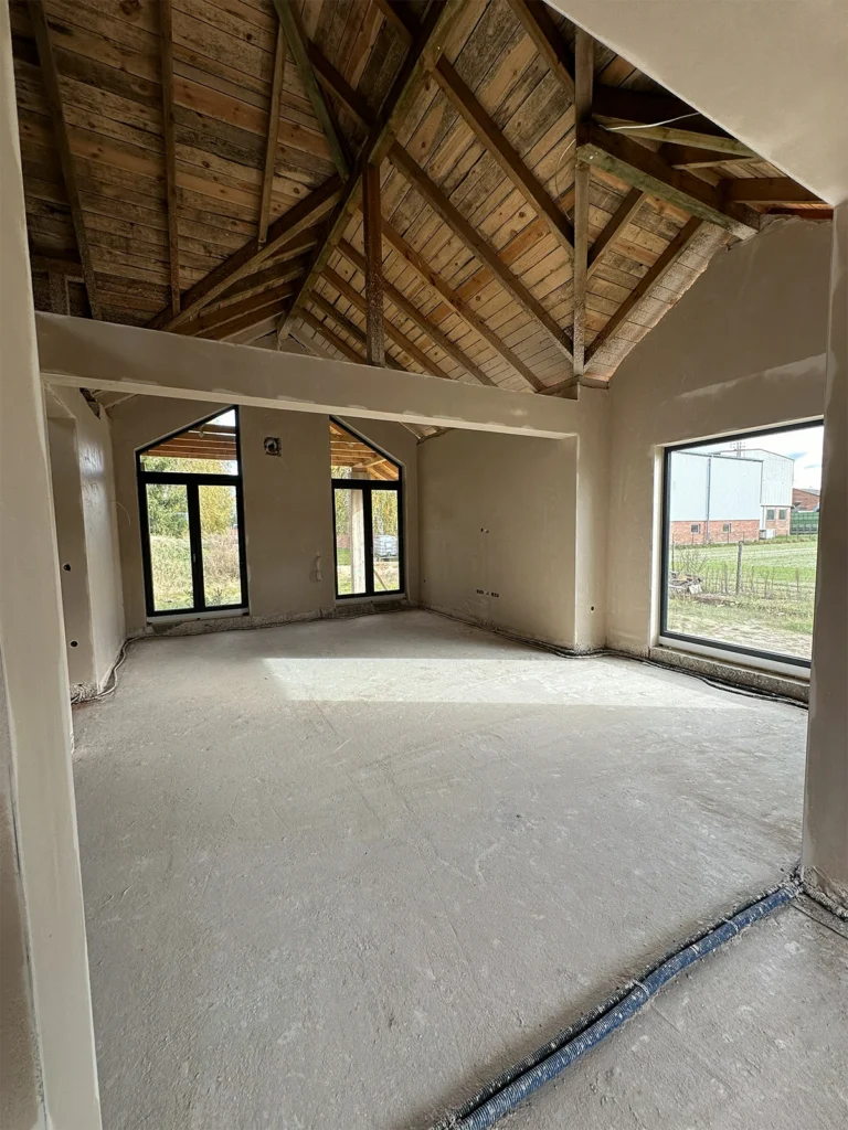 zdjęcie przedstawia wykonane tynki gipsowe