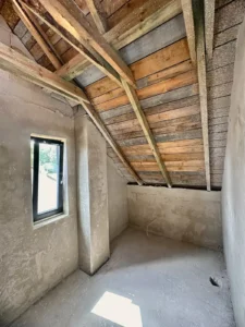 zdjęcie przedstawia wykonane tynki hybrydowe