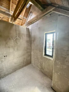 zdjęcie przedstawia wykonane tynki hybrydowe